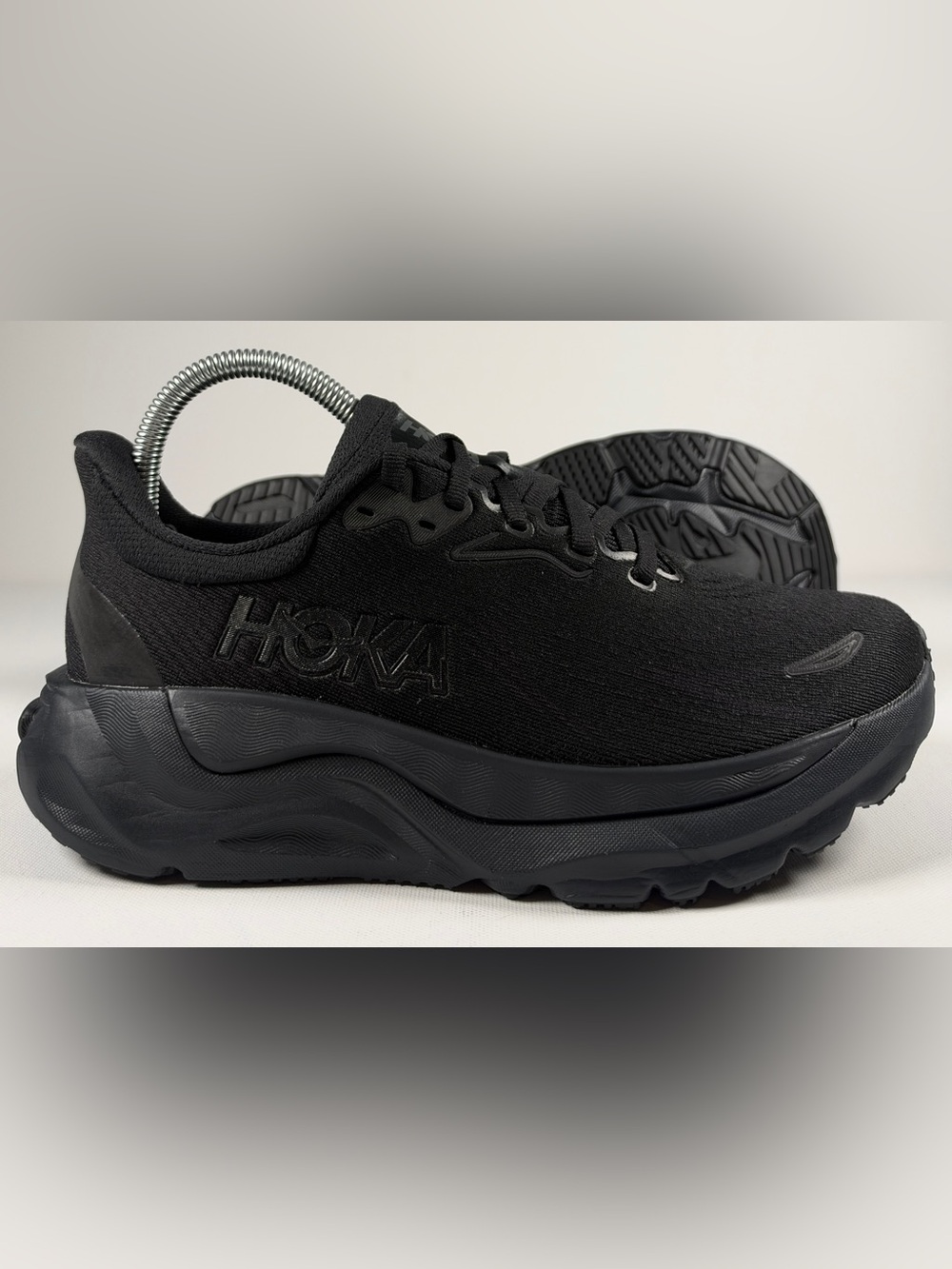 Hoka One One Arahi 8 Running Shoes Women’s Size 7D Wide Triple Black 1168711